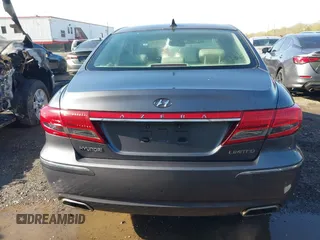 2011 Hyundai Azera Limited z VIN KMHFC4DF4BA559227, wystawiony jako IAAI lot #41975114 z przebiegiem 134 477 mil mil oraz . Historia ofert i sprzedaży dostępna na DreamBid. Obrazek 16.