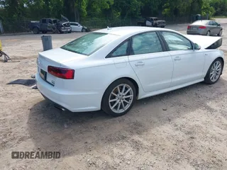 2018 Audi A6 Premium Plus z VIN WAUG3AFC5JN045370, wystawiony jako IAAI lot #42342165 z przebiegiem 107 705 mil mil oraz . Historia ofert i sprzedaży dostępna na DreamBid. Obrazek 4.