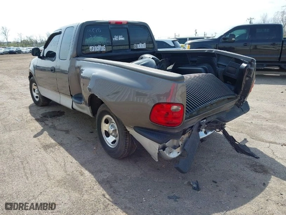 2003 Ford F-150 XL with VIN 1FTRX07273KB74120, listed as a IAAI auction lot 41904855 with 1 mi miles. Bid and sale history available at carsss.com. Image 3.