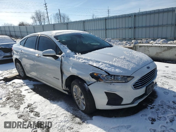 2019 Ford Fusion Hybrid SE with VIN 3FA6P0LU8KR263933, listed as a Copart auction lot 72080582 with 95,249 mi miles. Bid and sale history available at carsss.com. Image 4.