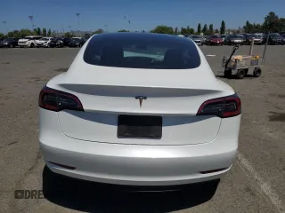 2023 Tesla Model 3 с VIN 5YJ3E1EA3PF575985, выставлен на аукционе Copart как лот 56001075 с пробегом 54 640 миль миль и Списание • Salvage title. История ставок и продаж доступна на DreamBid. Изображение 6.