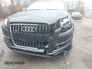 2014 Audi Q7 Premium Plus with VIN WA1LMAFE3ED016102, listed as a IAAI auction lot 40954158 with 129,143 mi miles and . Bid and sale history available at DreamBid. Image 6.
