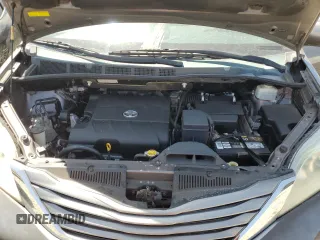 2011 Toyota Sienna XLE AAS with VIN 5TDYK3DCXBS134341, listed as a Copart auction lot 61602705 with 184,959 mi miles and Clean title. Bid and sale history available at DreamBid. Image 12.