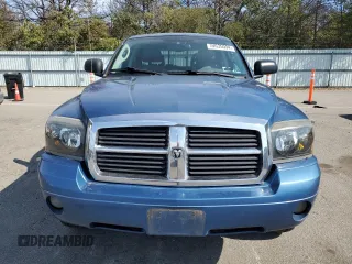2005 Dodge Dakota Laramie with VIN 1D7HW58N25S200250, listed as a Copart auction lot 74635094 with 230,871 mi miles and Clean Title. Bid and sale history available at DreamBid. Image 5.