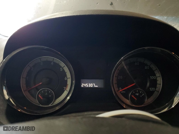 2019 Dodge Grand Caravan SXT with VIN 2C4RDGCG3KR804654, listed as a Copart auction lot 53072555 with 245,307 mi miles and Clean Title. Bid and sale history available at carsss.com. Image 9.