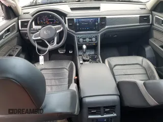 2022 Volkswagen Atlas SEL Premium R-Line with VIN 1V2FR2CA2NC519295, listed as a Copart auction lot 48591095 with 38,002 mi miles and Salvage title. Bid and sale history available at DreamBid. Image 8.