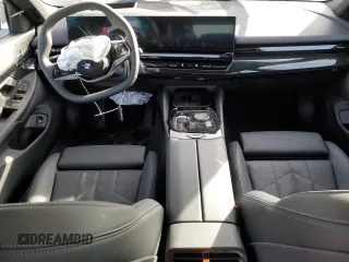 2025 BMW 5 Series 530i xDrive with VIN WBA53FJ02SCU04267, listed as a Copart auction lot 46842105 with 5,052 mi miles and Salvage Title. Bid and sale history available at carsss.com. Image 8.