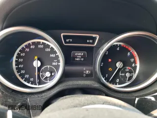 2015 Mercedes-Benz GL-Class GL 350 BlueTEC with VIN 4JGDF2EE5FA555654, listed as a Copart auction lot 42988093 with 140,110 mi miles. Bid and sale history available at carsss.com. Image 9.