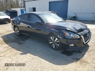 2022 Nissan Altima 2.5 SV with VIN 1N4BL4DV0NN304202, listed as a Copart auction lot 48923195 with 33,589 mi miles and Salvage Title. Bid and sale history available at carsss.com. Image 4.