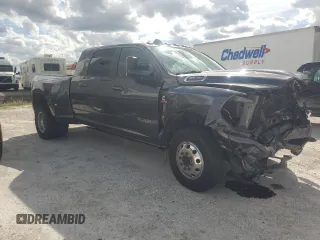 2019 Ram 3500 Big Horn with VIN 3C63RRLL1KG580703, listed as a Copart auction lot 46757555 with 122,863 mi miles and Salvage Title. Bid and sale history available at carsss.com. Image 4.