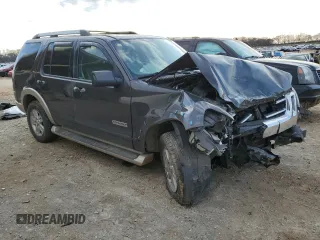 2006 Ford Explorer Eddie Bauer z VIN 1FMEU64E26UA98996, wystawiony jako Copart lot #45353005 z przebiegiem 157 297 mil mil oraz Szkoda całkowita • Salvage title. Historia ofert i sprzedaży dostępna na DreamBid. Obrazek 4.