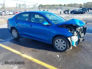 2022 Kia Rio S with VIN 3KPA24AD4NE481635, listed as a IAAI auction lot 41182731 with 44,992 mi miles. Bid and sale history available at carsss.com. Image 1.
