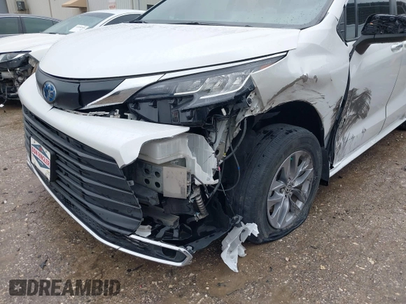 2023 Toyota Sienna XLE с VIN 5TDYRKEC9PS155998, выставлен на аукционе IAAI как лот 41888627 с пробегом 58 167 миль миль и . История ставок и продаж доступна на DreamBid. Изображение 6.