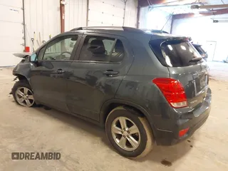 2022 Chevrolet Trax LT with VIN KL7CJPSM5NB561161, listed as a IAAI auction lot 41735792 with 12,136 mi miles. Bid and sale history available at carsss.com. Image 3.