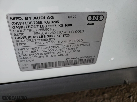 2022 Audi e-tron Premium with VIN WA1AAAGE5NB030514, listed as a Copart auction lot 44645983 with 10,971 mi miles. Bid and sale history available at carsss.com. Image 12.