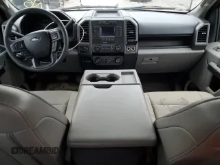 2022 Ford F-350 XL с VIN 1FT8X3BT9NED78626, выставлен на аукционе Copart как лот 81999084 с пробегом Не указан миль и Списание • Salvage title. История ставок и продаж доступна на DreamBid. Изображение 8.