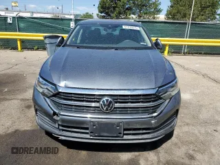 2022 Volkswagen Jetta SE with VIN 3VWEM7BU9NM013608, listed as a Copart auction lot 61476275 with 33,316 mi miles and Salvage title. Bid and sale history available at DreamBid. Image 5.