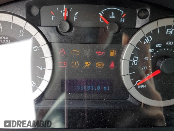 2010 Ford Escape Limited с VIN 1FMCU0EG8AKD06419, выставлен на аукционе Copart как лот 62357115 с пробегом 138 687 миль миль и Списание • Salvage title. История ставок и продаж доступна на DreamBid. Изображение 9.