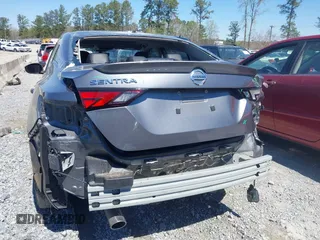 2023 Nissan Sentra SR with VIN 3N1AB8DV4PY304521, listed as a IAAI auction lot 41875260 with 23,139 mi miles. Bid and sale history available at carsss.com. Image 6.