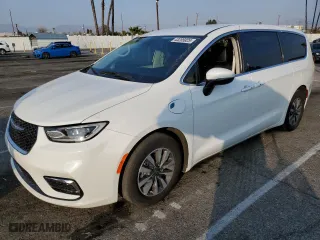 2023 Chrysler Pacifica Hybrid Touring L with VIN 2C4RC1L72PR592594, listed as a Copart auction lot 43285825 with 30,309 mi miles and Salvage Title. Bid and sale history available at carsss.com. Image 1.