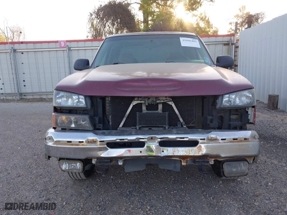 2003 Chevrolet Silverado 1500 LS with VIN 2GCEC19T531184487, listed as a IAAI auction lot 41846403 with 262,620 mi miles. Bid and sale history available at carsss.com. Image 6.