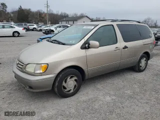 2003 Toyota Sienna LE with VIN 4T3ZF13C73U552421, listed as a Copart auction lot 83855134 with 224,821 mi miles and Clean Title. Bid and sale history available at carsss.com. Image 1.
