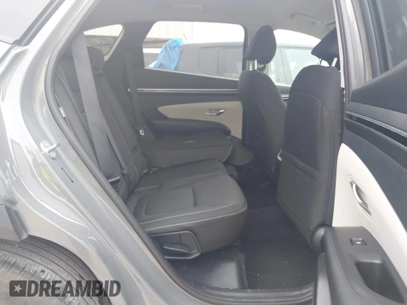 2024 Hyundai Tucson SEL with VIN 5NMJB3DE1RH316316, listed as a IAAI auction lot 41528600 with 43,679 mi miles and . Bid and sale history available at DreamBid. Image 8.