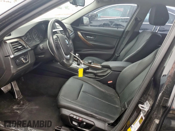 2015 BMW 3 Series 328i с VIN WBA3A5G51FNS88631, выставлен на аукционе Copart как лот 54986675 с пробегом 130 492 миль миль и Чистый • Clean title. История ставок и продаж доступна на DreamBid. Изображение 7.