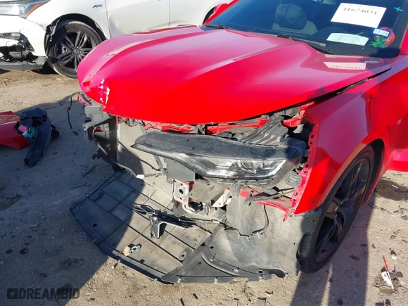 2019 Chevrolet Camaro 1LT with VIN 1G1FB1RS0K0139541, listed as a IAAI auction lot 41674031 with 62,602 mi miles. Bid and sale history available at carsss.com. Image 6.