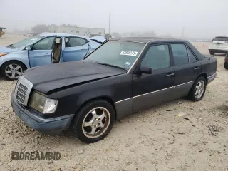 1993 Mercedes-Benz 400 with VIN WDBEA34E4PB852391, listed as a Copart auction lot 42859275 with 180,979 mi miles and Clean Title. Bid and sale history available at carsss.com. Image 1.