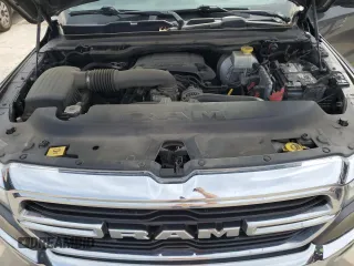 2019 Ram 1500 Big Horn z VIN 1C6RREFT0KN745503, wystawiony jako Copart lot #49421075 z przebiegiem 124 488 mil mil oraz Szkoda całkowita • Salvage title. Historia ofert i sprzedaży dostępna na DreamBid. Obrazek 11.