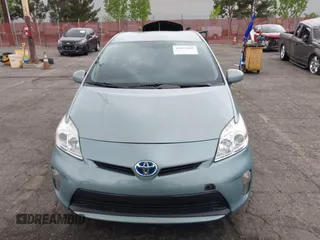 2014 Toyota Prius Four with VIN JTDKN3DU5E1814588, listed as a IAAI auction lot 42073609 with 209,003 mi miles. Bid and sale history available at carsss.com. Image 12.
