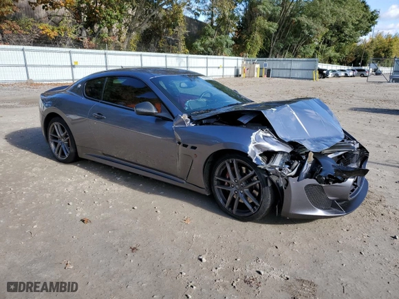 2012 Maserati GranTurismo MC Stradale with VIN ZAM45MLA8C0062812, listed as a Copart auction lot 76325824 with 0 mi miles and Clean Title. Bid and sale history available at carsss.com. Image 4.