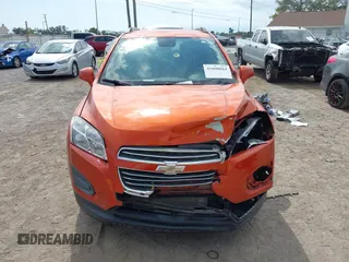 2016 Chevrolet Trax LT z VIN KL7CJPSB3GB642774, wystawiony jako IAAI lot #41800884 z przebiegiem 88 510 mil mil oraz . Historia ofert i sprzedaży dostępna na DreamBid. Obrazek 12.