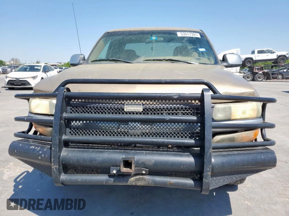 2000 Chevrolet Silverado 1500 LS with VIN 2GCEC19V5Y1239674, listed as a Copart auction lot 53077305 with 229,206 mi miles and Salvage Title. Bid and sale history available at carsss.com. Image 5.