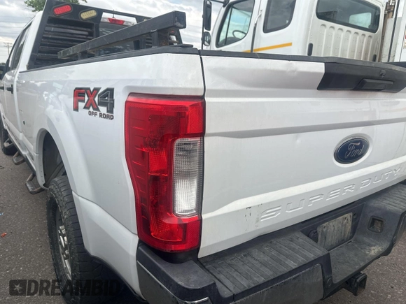 2017 Ford F-250 Lariat with VIN 1FT7W2BT0HEE20744, listed as a IAAI auction lot 42727056 with 241,781 mi miles and . Bid and sale history available at DreamBid. Image 26.