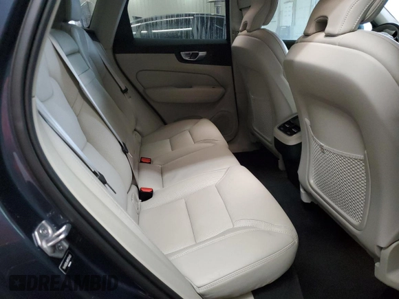 2021 Volvo XC60 Inscription с VIN YV4102DLXM1737403, выставлен на аукционе Copart как лот 84945084 с пробегом 19 900 миль миль и Списание • Salvage title. История ставок и продаж доступна на DreamBid. Изображение 11.