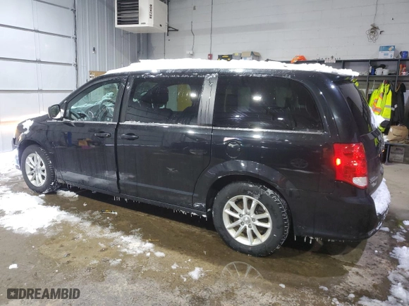 2020 Dodge Grand Caravan SXT with VIN 2C4RDGCG0LR174447, listed as a Copart auction lot 45450525 with 114,367 mi miles and Salvage Title. Bid and sale history available at carsss.com. Image 2.