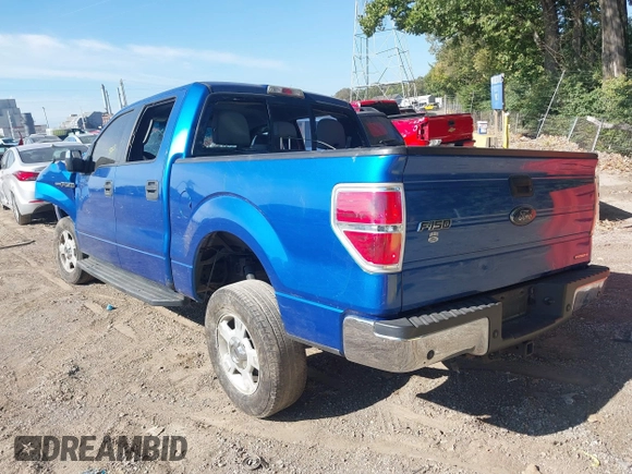 2014 Ford F-150 XL with VIN 1FTEW1CM7EKE11447, listed as a IAAI auction lot 40263342 with 136,589 mi miles. Bid and sale history available at carsss.com. Image 3.