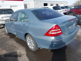 2005 Mercedes-Benz C 240 with VIN WDBRF81J05F704617, listed as a IAAI auction lot 41397877 with 169,738 mi miles and . Bid and sale history available at DreamBid. Image 3.