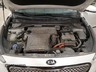 2017 Kia Niro EX with VIN KNDCC3LC2H5081934, listed as a Copart auction lot 50899005 with 142,994 mi miles and Clean Title. Bid and sale history available at carsss.com. Image 11.