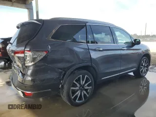 2021 Honda Pilot Touring 8-Passenger with VIN 5FNYF5H93MB014192, listed as a Copart auction lot 44785555 with 32,289 mi miles and Salvage Title. Bid and sale history available at DreamBid. Image 3.