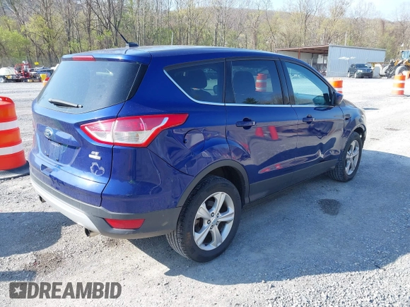 2013 Ford Escape SE with VIN 1FMCU9G94DUC21850, listed as a IAAI auction lot 42003396 with 182,663 mi miles. Bid and sale history available at carsss.com. Image 4.