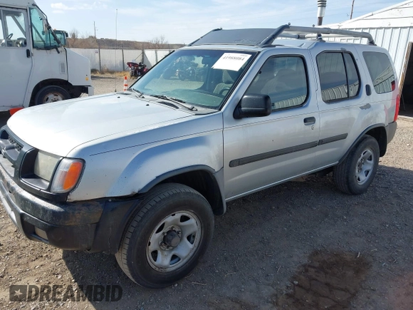 2000 Nissan Xterra XE with VIN 5N1ED28YXYC586308, listed as a IAAI auction lot 41988084 with 281,446 mi miles. Bid and sale history available at carsss.com. Image 2.