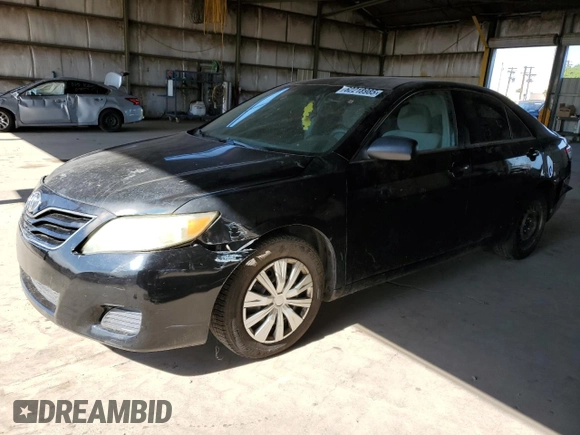 2011 Toyota Camry LE with VIN 4T1BF3EKXBU744263, listed as a Copart auction lot 62218985 with 268,601 mi miles and Clean title. Bid and sale history available at DreamBid. Image 1.