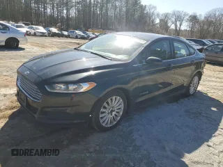 2015 Ford Fusion S Hybrid with VIN 3FA6P0UU1FR199335, listed as a Copart auction lot 49631675 with 158,476 mi miles and Clean Title. Bid and sale history available at carsss.com. Image 1.