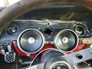 1968 Ford Mustang z VIN 8T01C111134, wystawiony jako Copart lot #57149315 z przebiegiem Nie podano mil oraz Tytuł czysty. Historia ofert i sprzedaży dostępna na DreamBid. Obrazek 9.