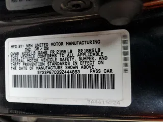2009 Pontiac Vibe 1SB z VIN 5Y2SP67039Z444883, wystawiony jako Copart lot #51469385 z przebiegiem 146 803 mil mil oraz Szkody całkowita. Historia ofert i sprzedaży dostępna na DreamBid. Obrazek 14.