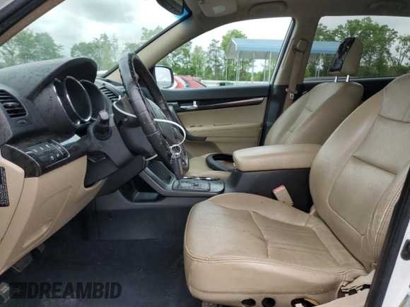 2012 Kia Sorento EX z VIN 5XYKU4A20CG301970, wystawiony jako Copart lot #54360795 z przebiegiem 208 616 mil mil oraz Szkoda całkowita • Salvage title. Historia ofert i sprzedaży dostępna na DreamBid. Obrazek 7.