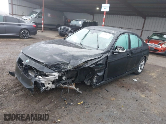 2014 BMW 3 Series 328i with VIN WBA3C1C55EK113128, listed as a IAAI auction lot 41259472 with 82,798 mi miles. Bid and sale history available at carsss.com. Image 16.